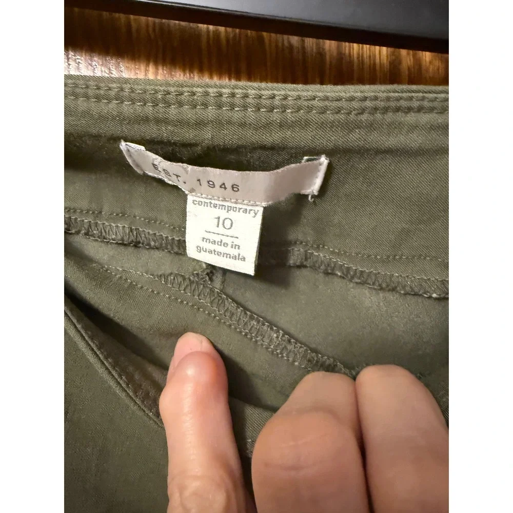 C Est. 1946 olive green